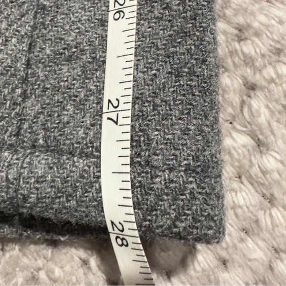 Vintage 1970s Levi’s for Gals Wool Blend Dress Pants | Charcoal | Size 26 (Est.) - Picture 8 of 10